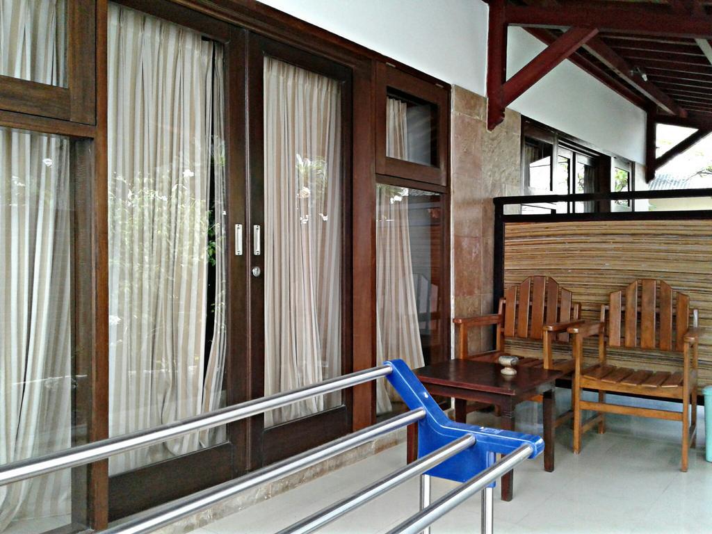 Malino Homestay Гили Траванган Экстерьер фото