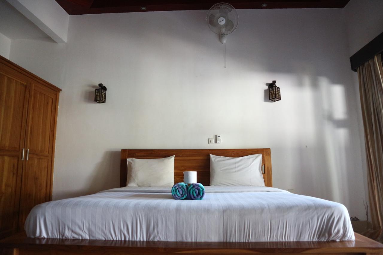 Malino Homestay Гили Траванган Экстерьер фото